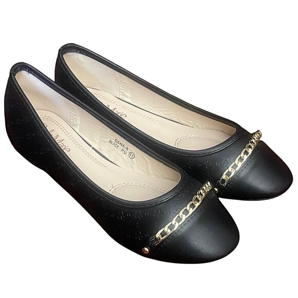 Bella Marie Shoes - Bella Marie Women's Round Toe Ballet Flat Slip On Shoes w/Gold Chain Accent 6.5